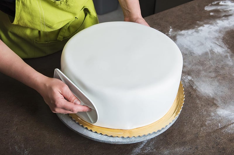 Bakerpan Premium Rolled White Fondant - Vanilla Flavor - Image 4